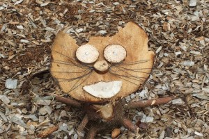 Woodland sculpture that looks like a cat